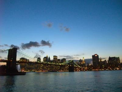 『ニューヨーク 2008秋 夕暮れ～夜のブルックリン橋を徒歩で渡る 