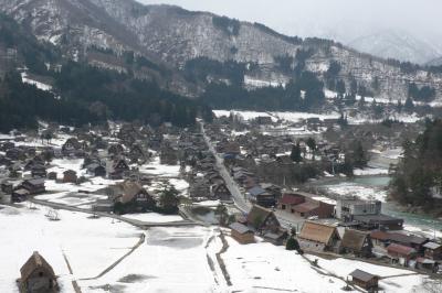 白川郷で合掌造りの家に宿泊 日本人宿泊客は私だけ 白川郷 岐阜県 の旅行記 ブログ By hさん フォートラベル