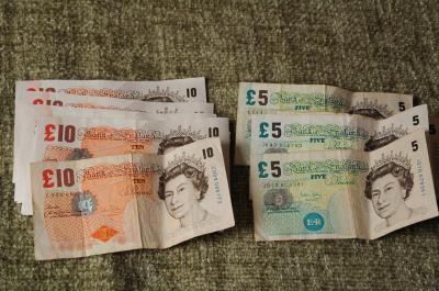 イングランド銀行で旧紙幣を新紙幣に両替してもらうミッション 