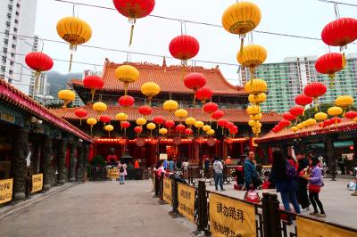 旧正月香港 豬事大吉 旧正月の初詣 嗇色園黄大仙祠