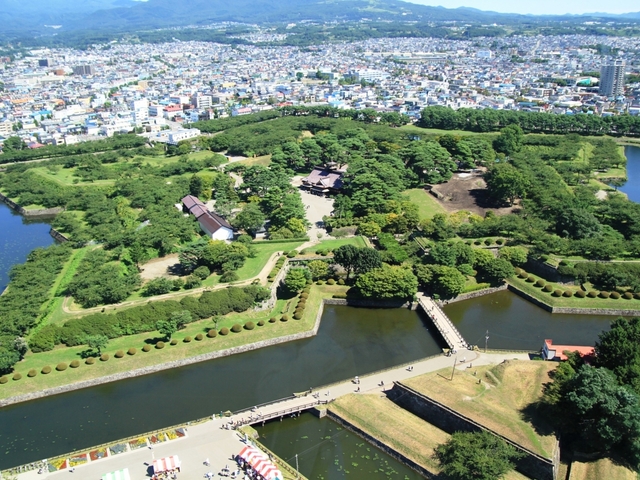 函館観光を楽しもう 夜景 朝市 ホテルなどおすすめの過ごし方をご紹介 トラベルマガジン