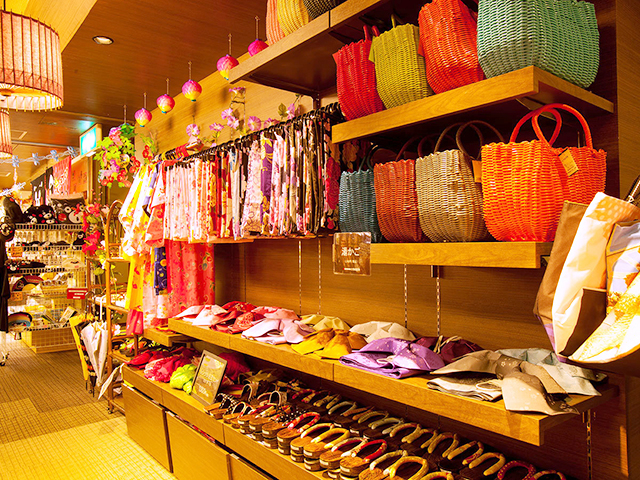 城崎温泉 温泉街の歩き方観光ガイド おすすめ温泉旅館も紹介 トラベルマガジン