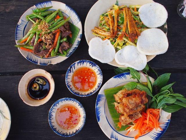 現地へ行ったら絶対食べたい ベトナムのおすすめご当地グルメ10選 トラベルマガジン